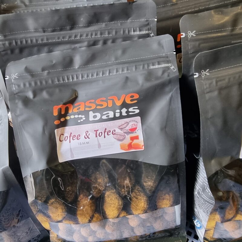 Massive Baits Coffee & Tofee Frutti Di Mare - Carpmix Limited Edition 1 kg